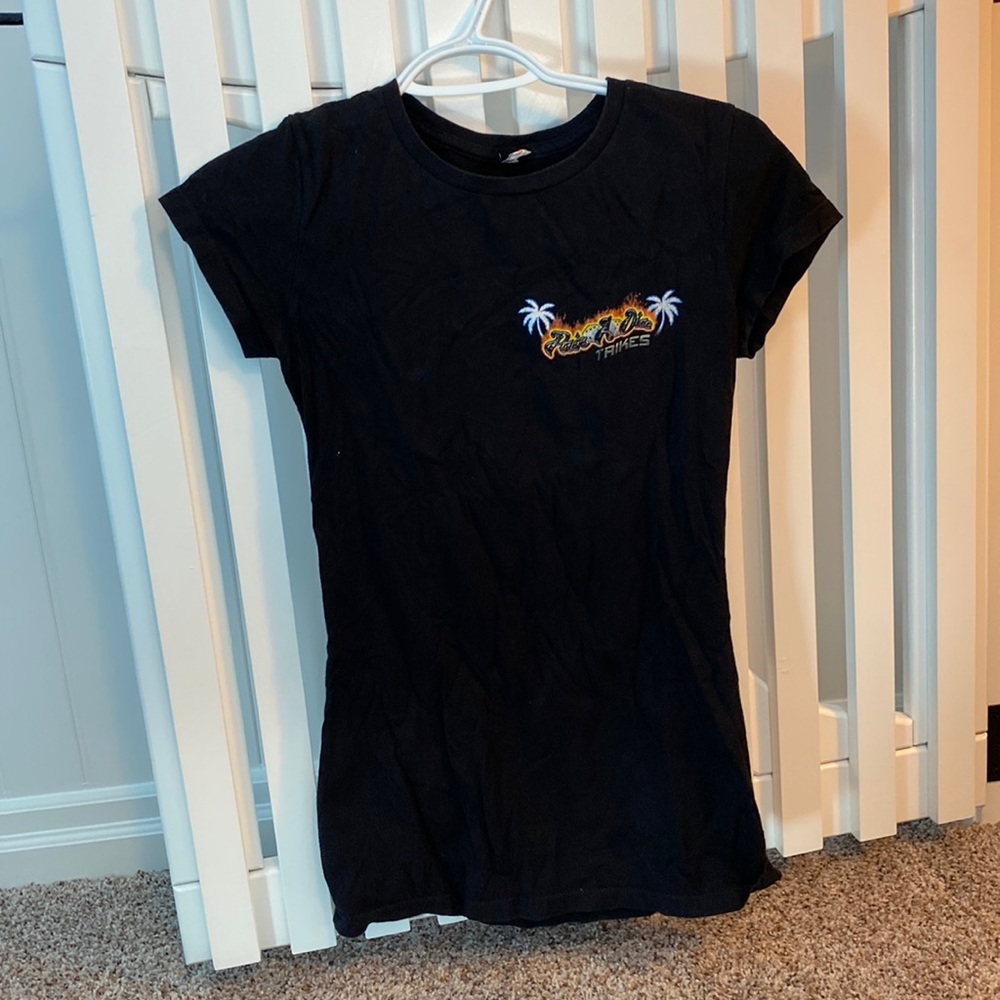 Women’s tshirt